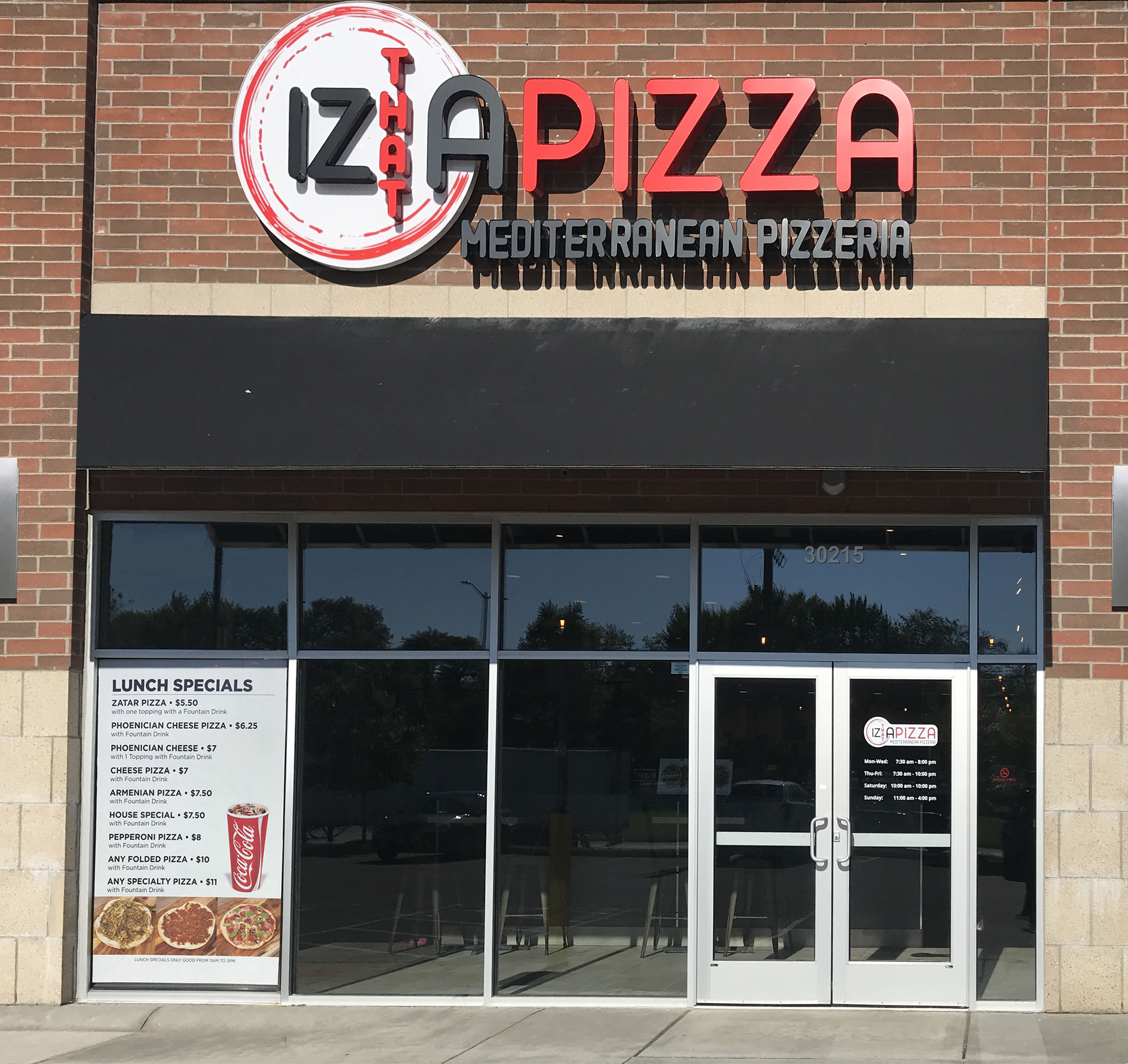 IZ that a Pizza Restaurant Sign